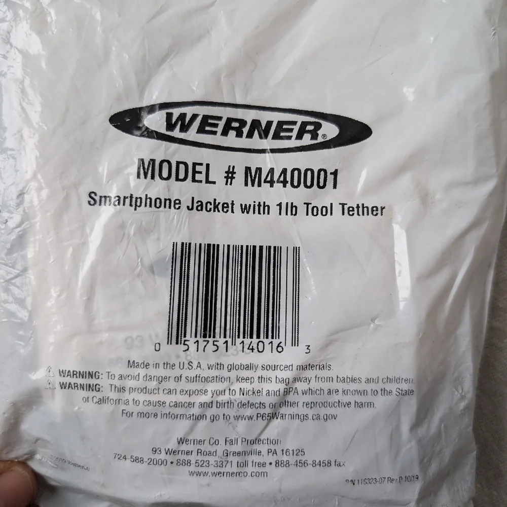 Werner Smartphone Jacket 1 Lb Tether Fall Protection